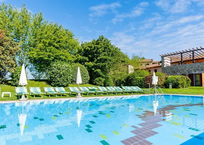 In - Gardasee 27141 * Peschiera del Garda